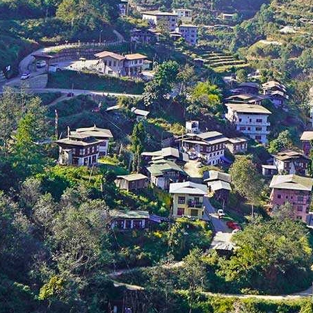 monger_bhutan_castle_and_king