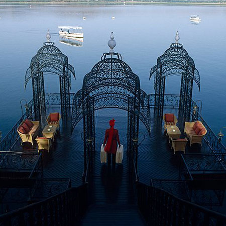 Rendezvous with Royalty